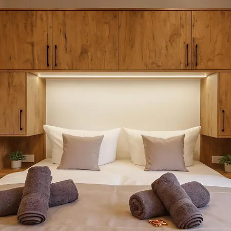 Neues Tiny House - Gemuetlich, Privat, Familienfreundlich Mit Terrasse *