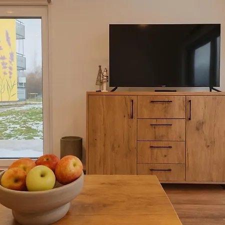 Neues Und Modernes Tiny House - Gemuetlich & Privat - Mit Klimaanlage! Hébergement de vacances Lichtenau
