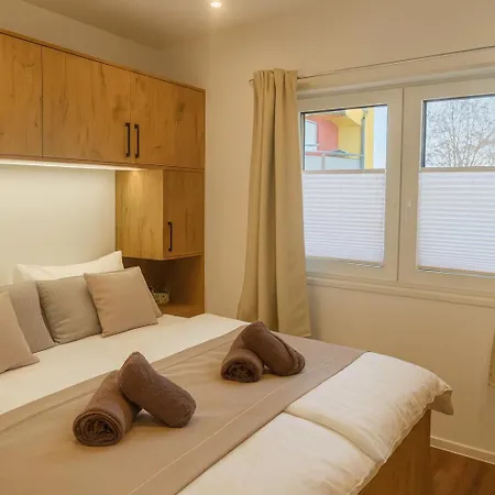 Neues Tiny House - Gemuetlich & Privat! Prázdninový dům