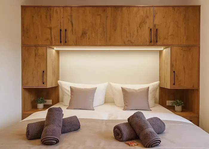 Tiny House - Gemütlich, Ruhig, Privat - Mit Parkplatz Und Terrasse *