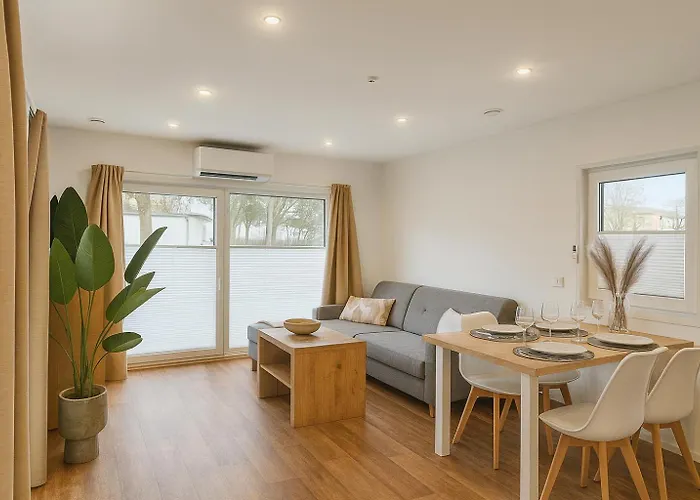 Tiny House - Gemütlich, Ruhig, Privat - Mit Parkplatz Und Terrasse *